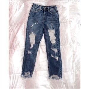 FN crop distressed jean size 3